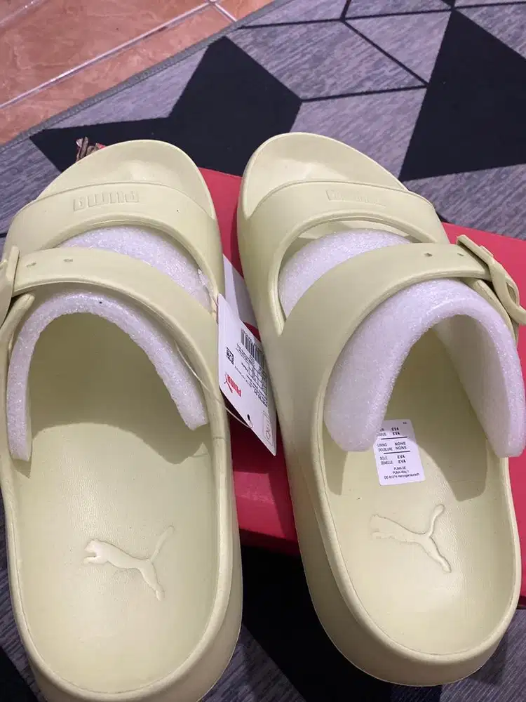 Sandal puma baru