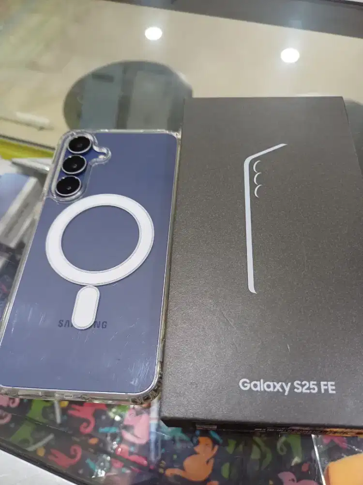 Samsung S25fe like new