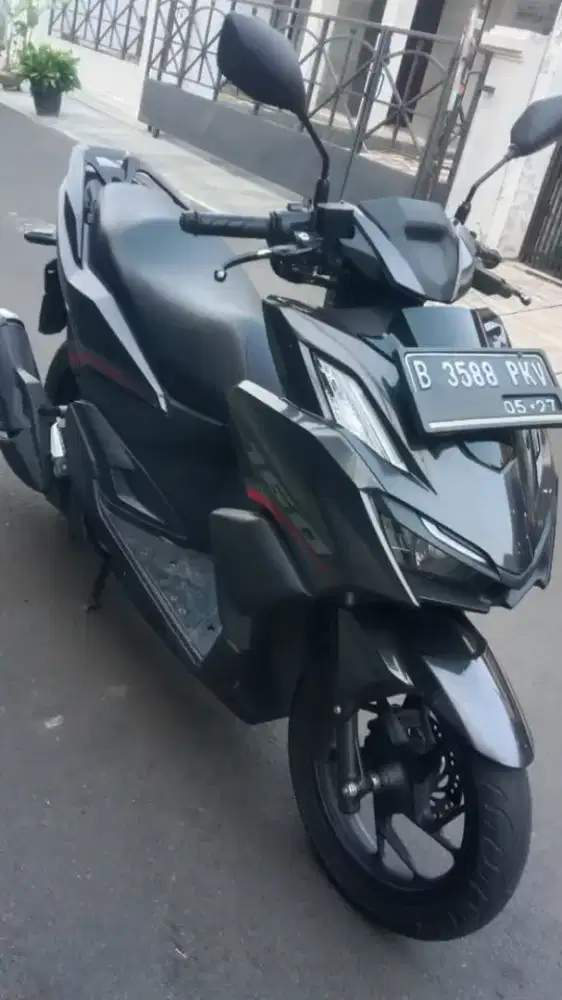 DIJUAL CEPAT HONDA VARIO 160 CC CBS ORIGINAL