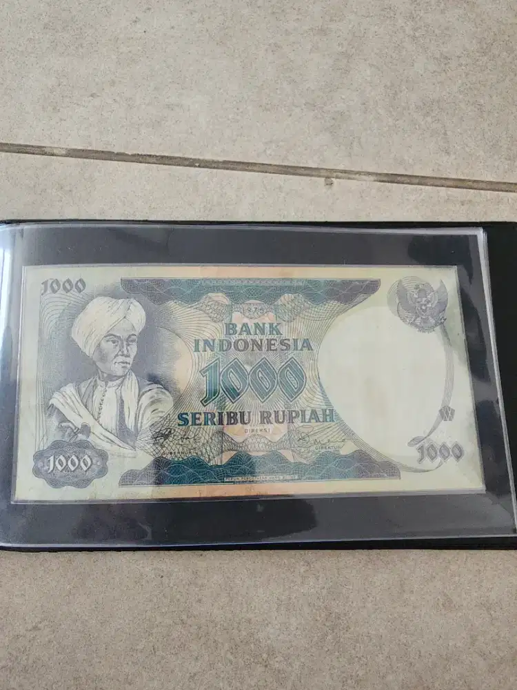 Uang kertas jadul 1000 thb1975