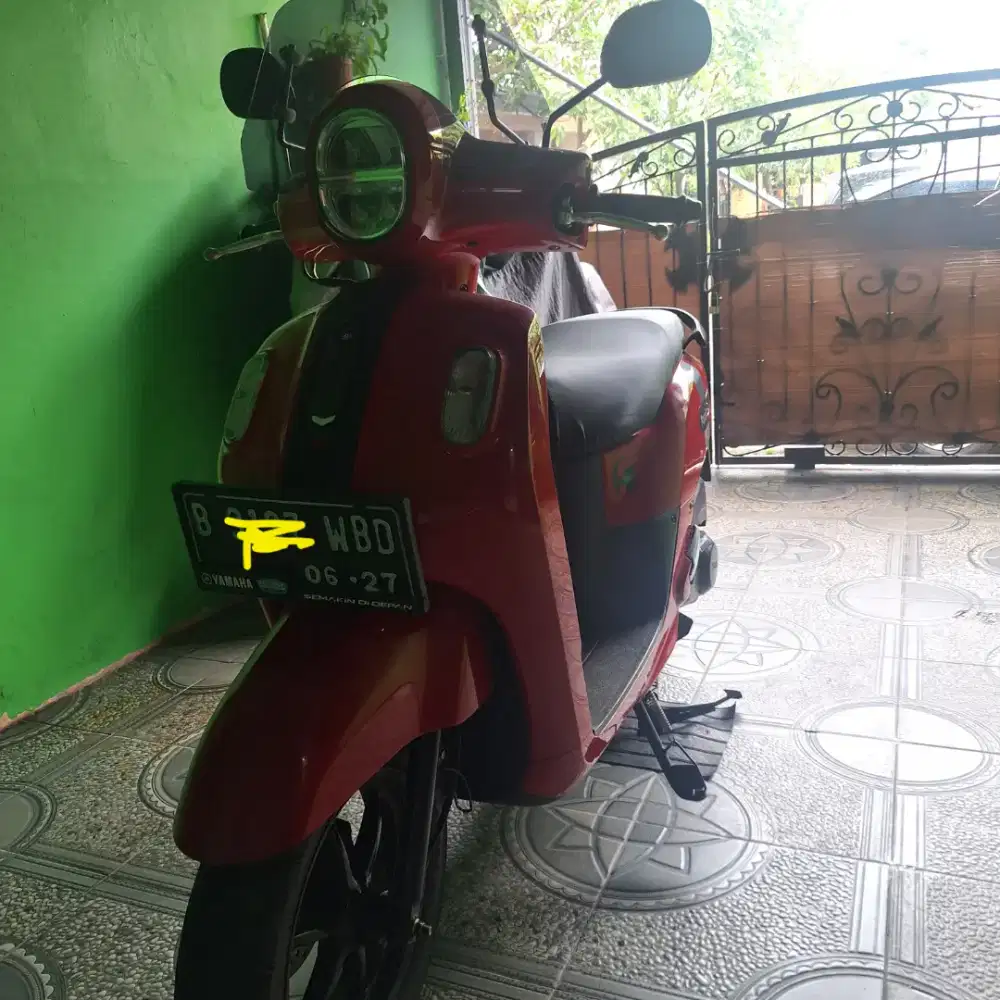 Fazzio tahun 2022 Merah