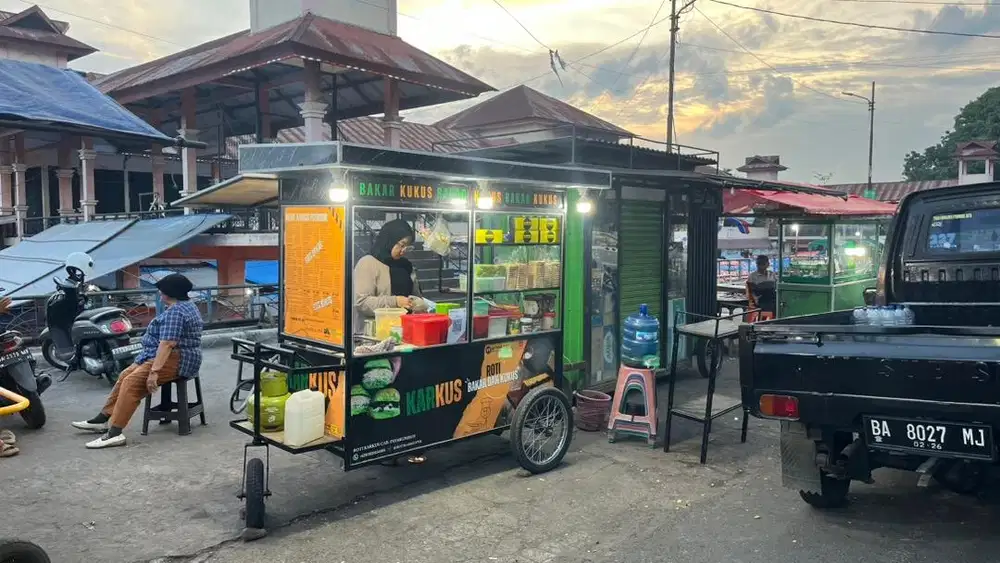 Di jual gerobak roti bakar / usaha