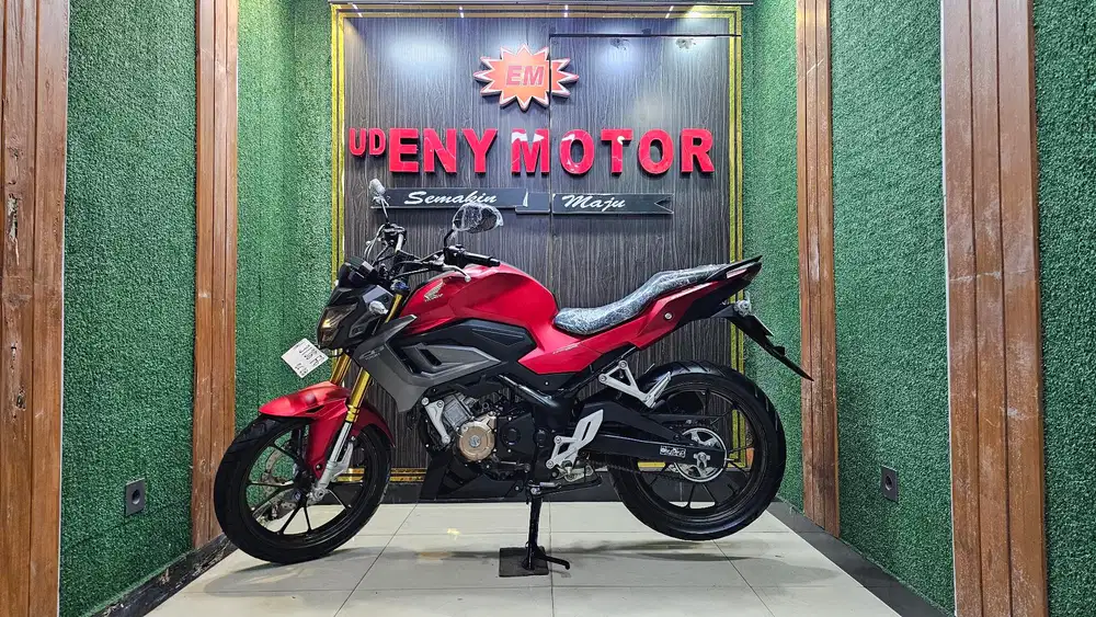 ENY MOTOR - PROMO DP MULAI 3JT! HONDA ALL NEW CB150R STREETFIRE 2023