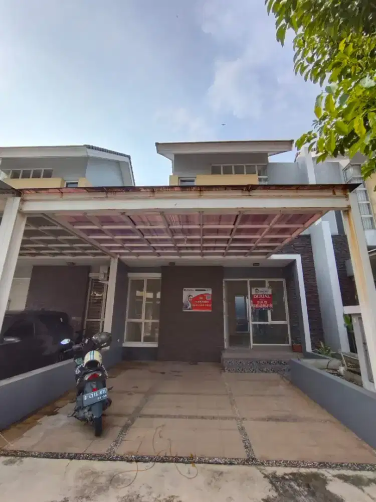 Jual Rumah 2 Lantai Bagus dan Siap Huni di Dalam Cluster Neo Vasana.