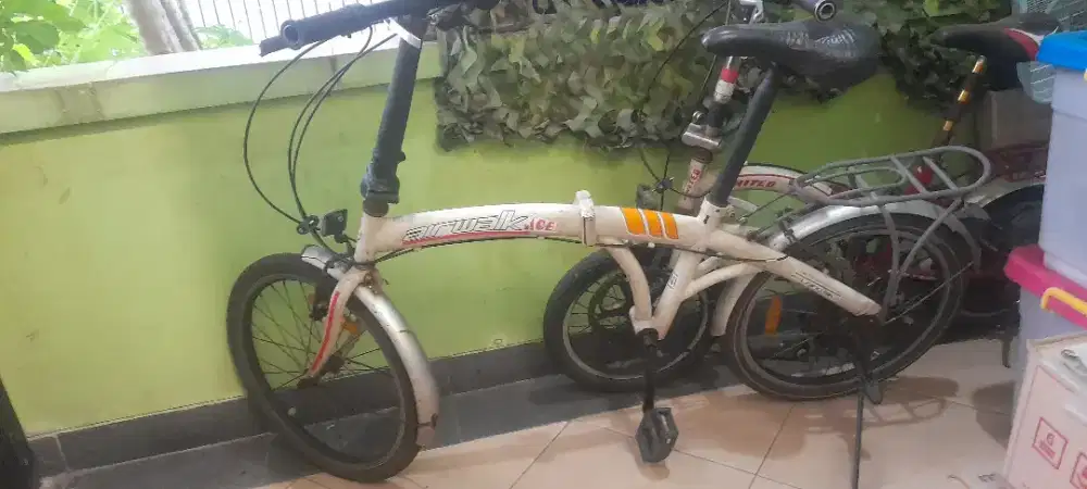Sepeda Lipat Ace Airwalk