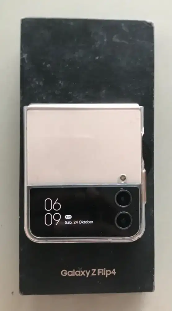 Samsung ZFlip 4 5G Ram 8/256GB