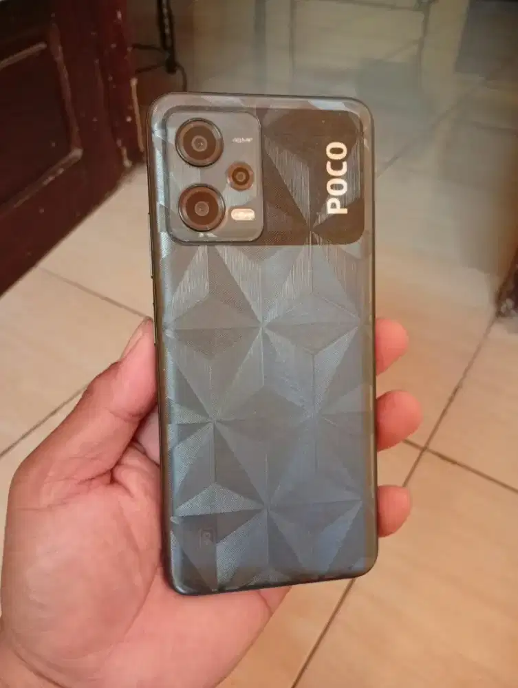 Poco X5 5G ram 8/256gb mulus dan normal poll