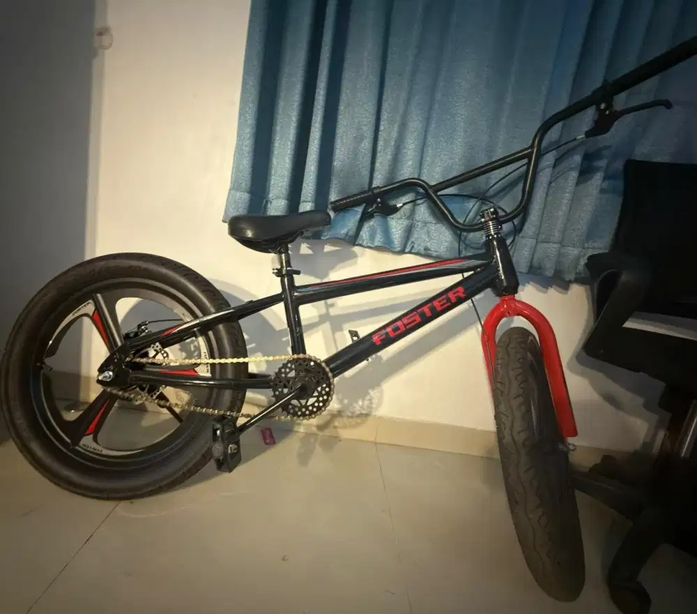 Sepeda BMX Foster