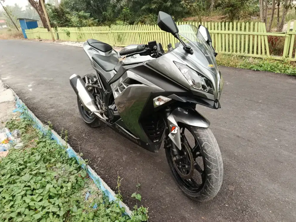 ninja 250 fi grey mantap