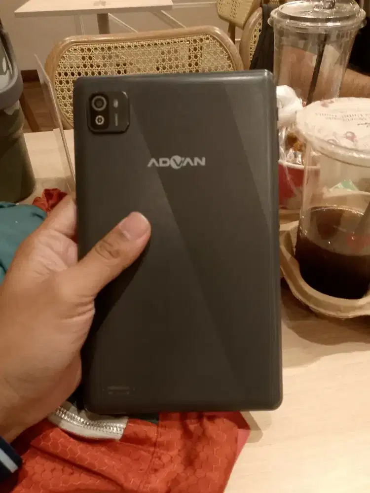 Advan Xtab 8 inch 4/64 Mantaab Joss
