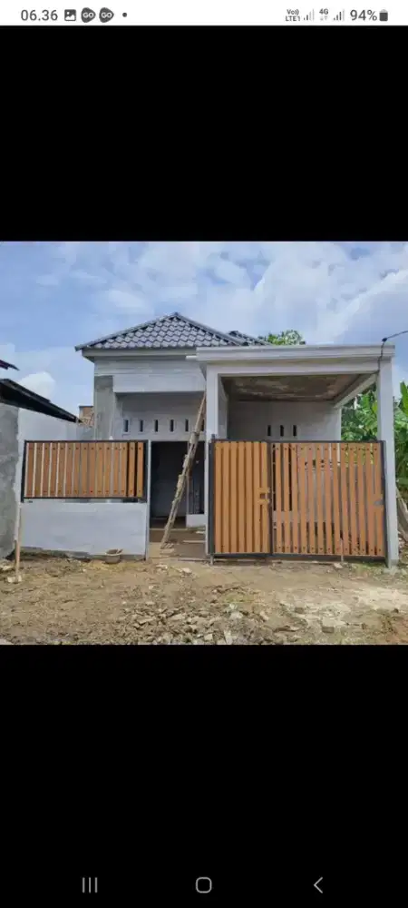 Tukang bangunan dan instalasi listrik