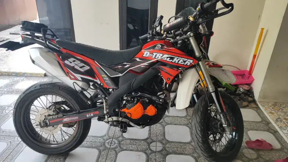 KLX DTRACKER 2016