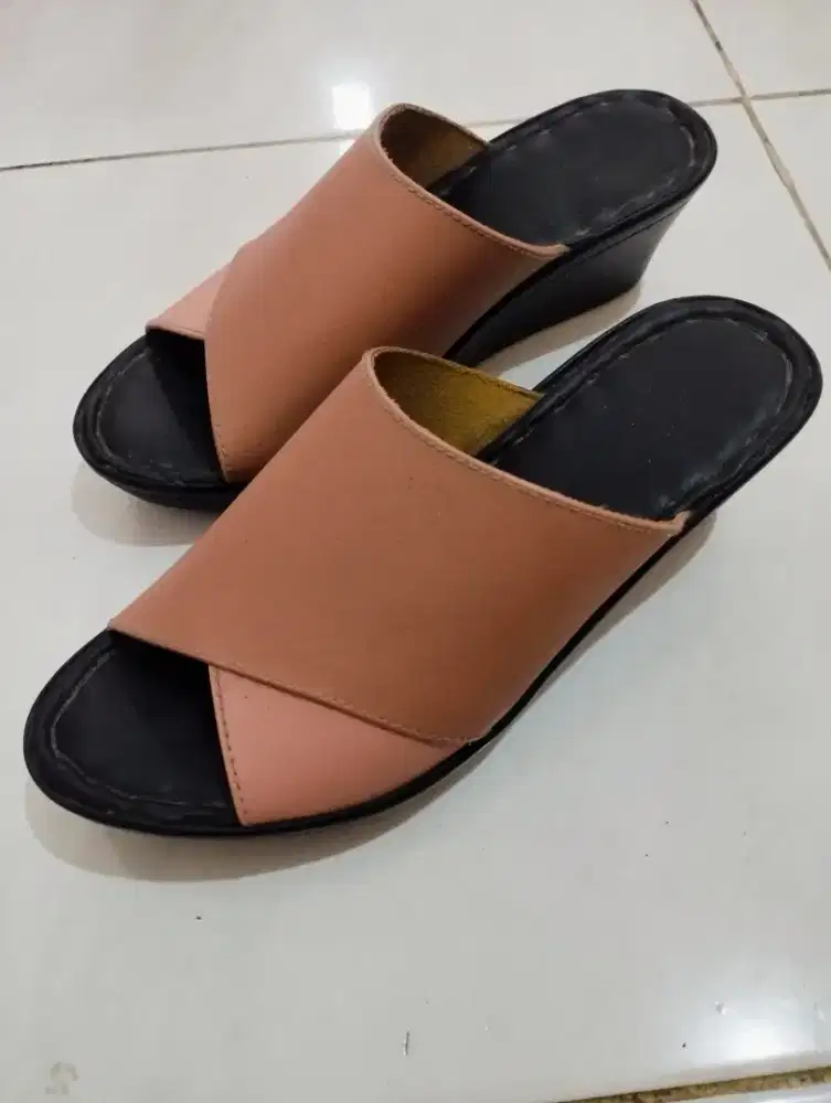 Sandal wanita preloved