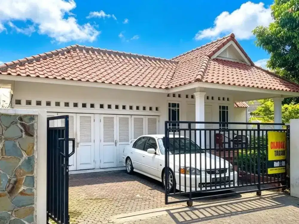 DIJUAL RUMAH EKSKLUSIF 2 LANTAI SUPER LUAS DI KOMPLEK ELIT JAKAPERMAI BEKASI BARAT