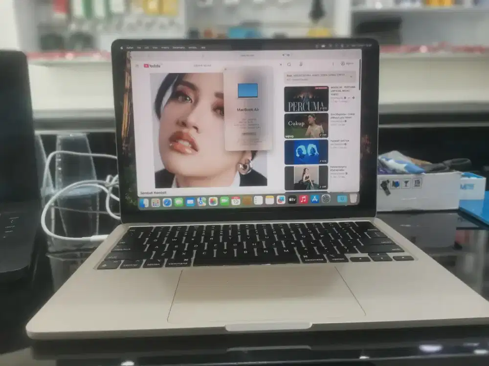 JUAL MACBOOK M1 M2 M3 M5pro