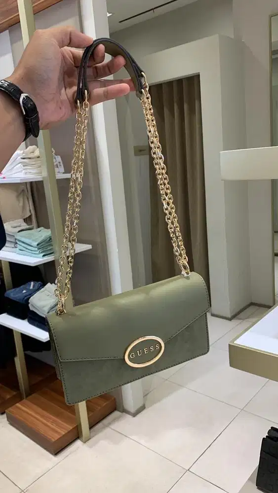 preloved tas guess