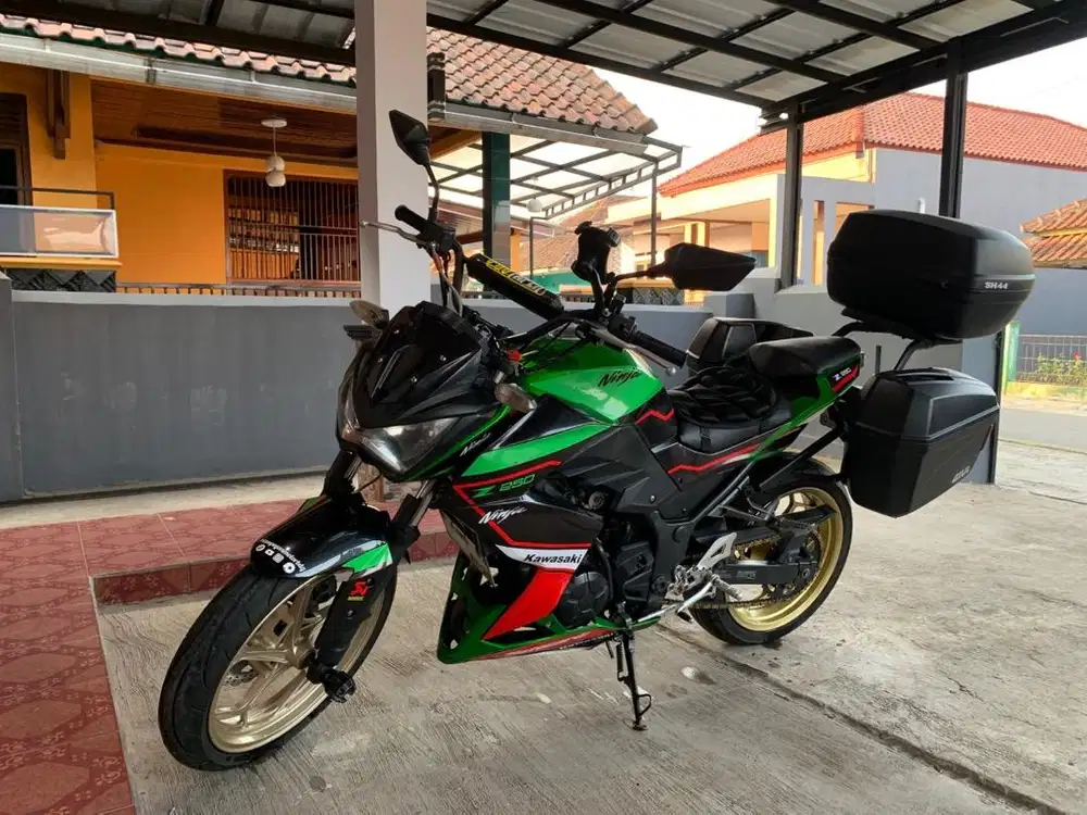 Di jual kawasaki Z250