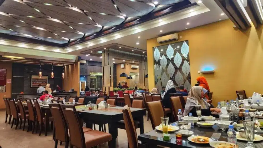 RESTORAN RM PADANG