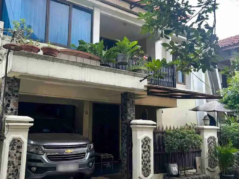 dijual rumah duren sawit strategis kamar banyak