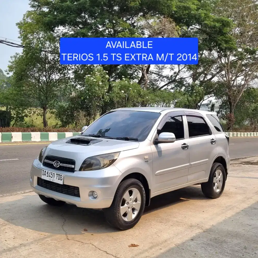 Daihatsu terios 1.5 TS Extra M/T 2014