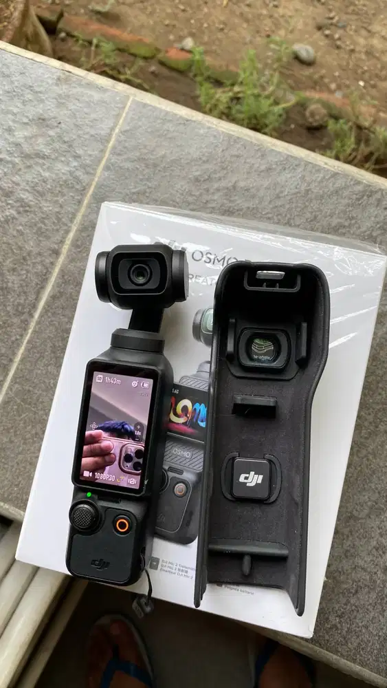 DJI Osmo Pocket 3 Creator Combo Original Fullset Mulus Like New