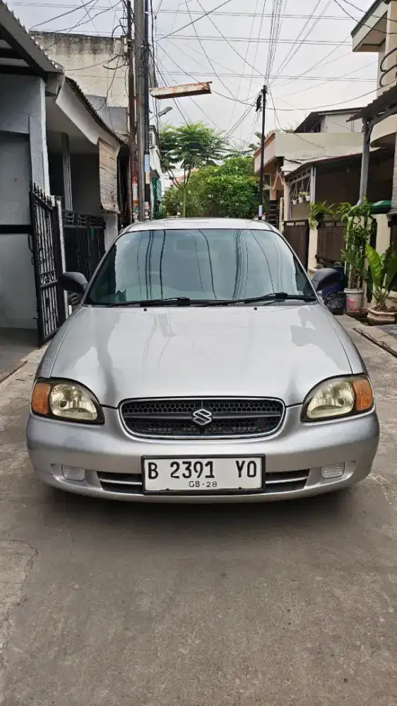Suzuki Baleno 2000