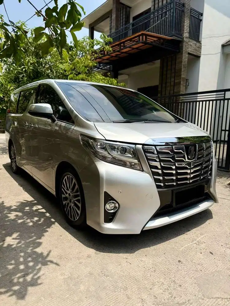 Toyota Alphard 2016 Silver