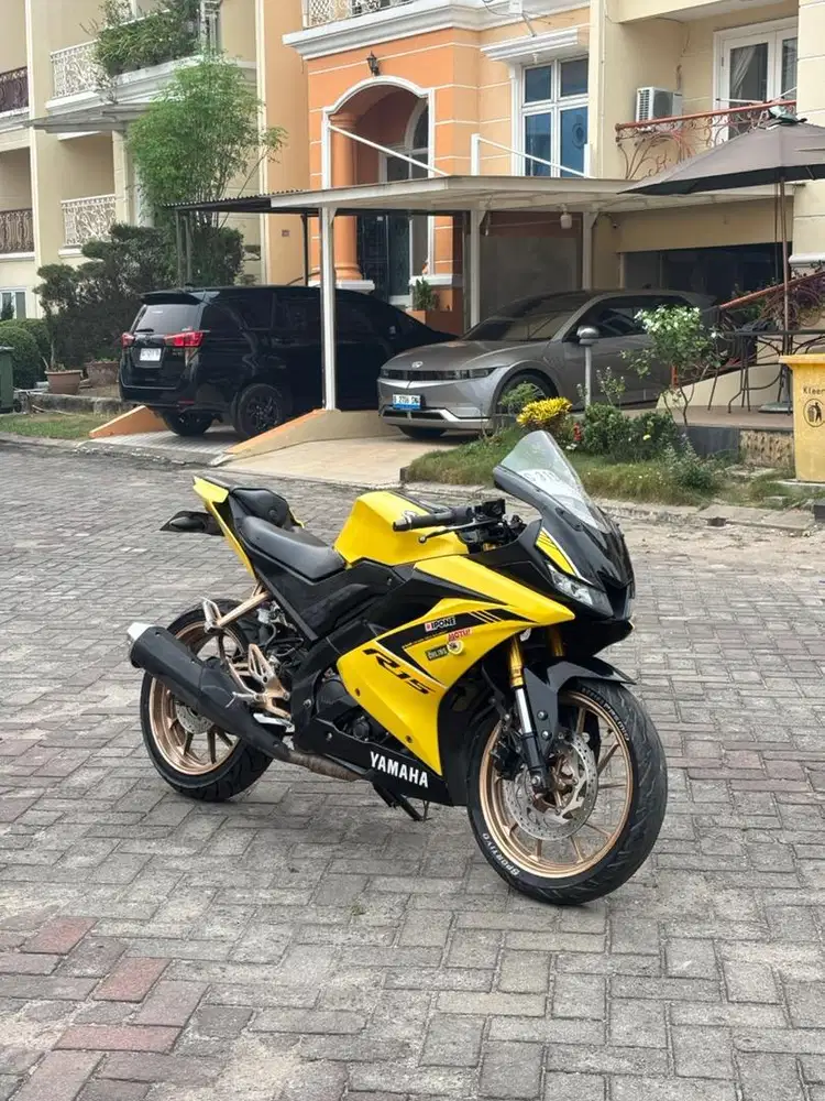 MOTOR SPORT HARGA BEAT YAMAHA R15 V3 YELLOW BUMBELBEE SS LENGKAP PAJAK