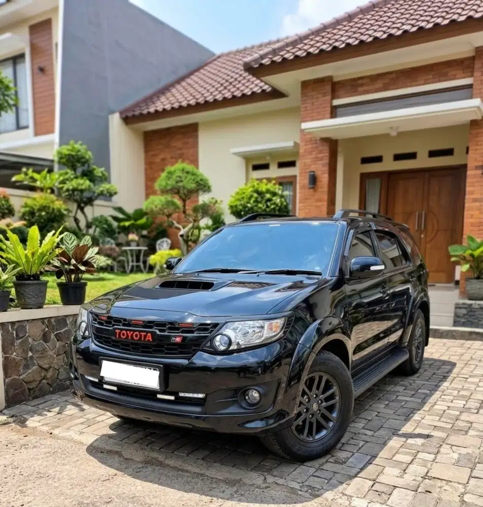 Toyota Fortuner 2.5 G VNT AT 2015