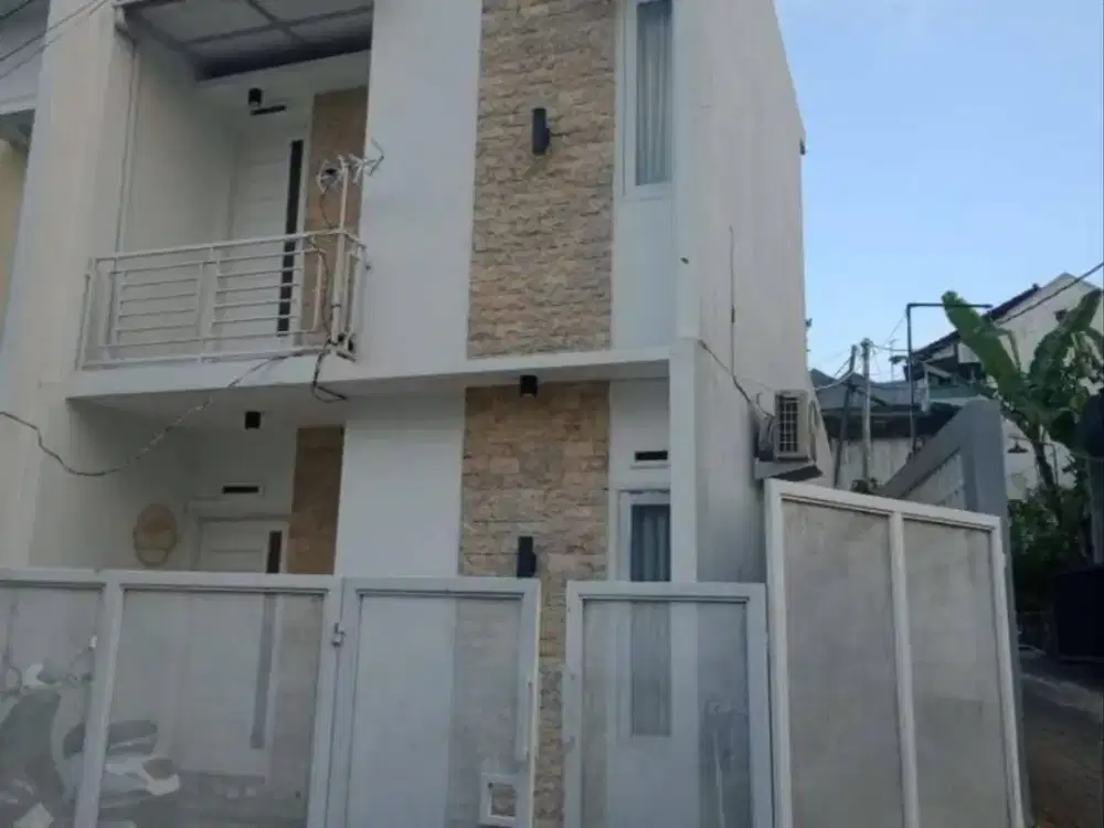 Dijual Rumah 2 Lantai Full Furnish SHM di Balearjosari Blimbing Malang | 49