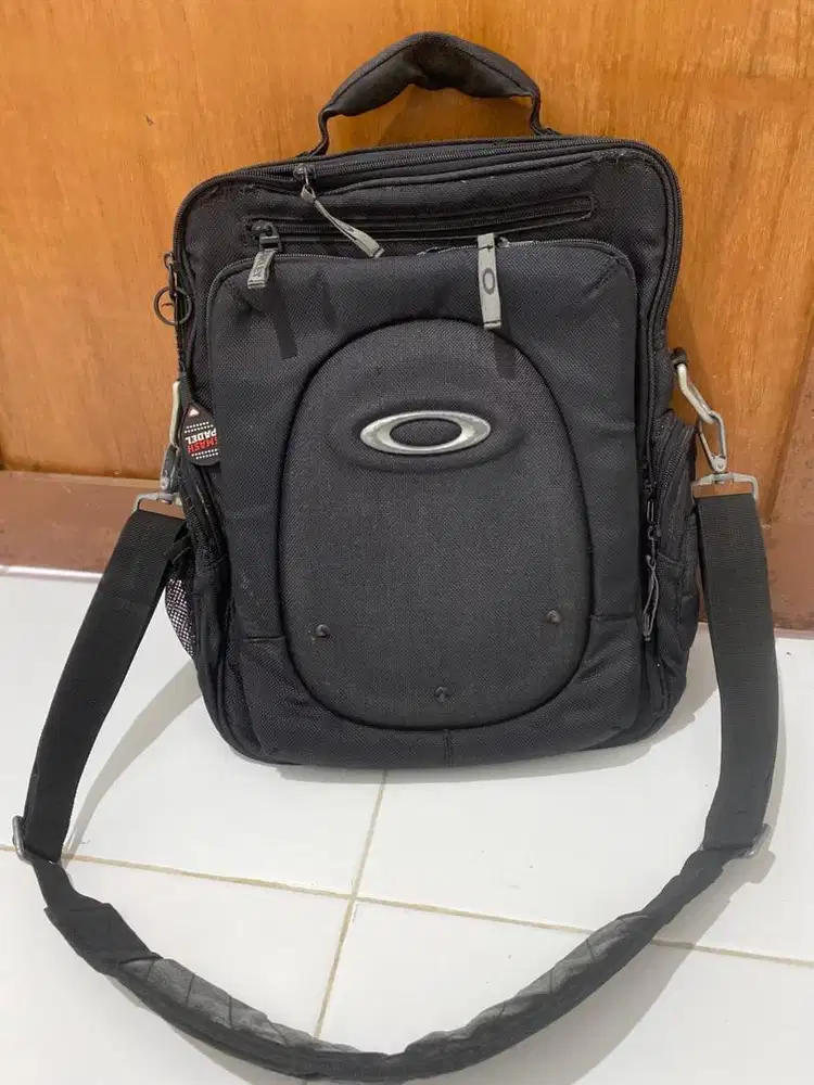 Tas Oakley Computer Bag 3.0