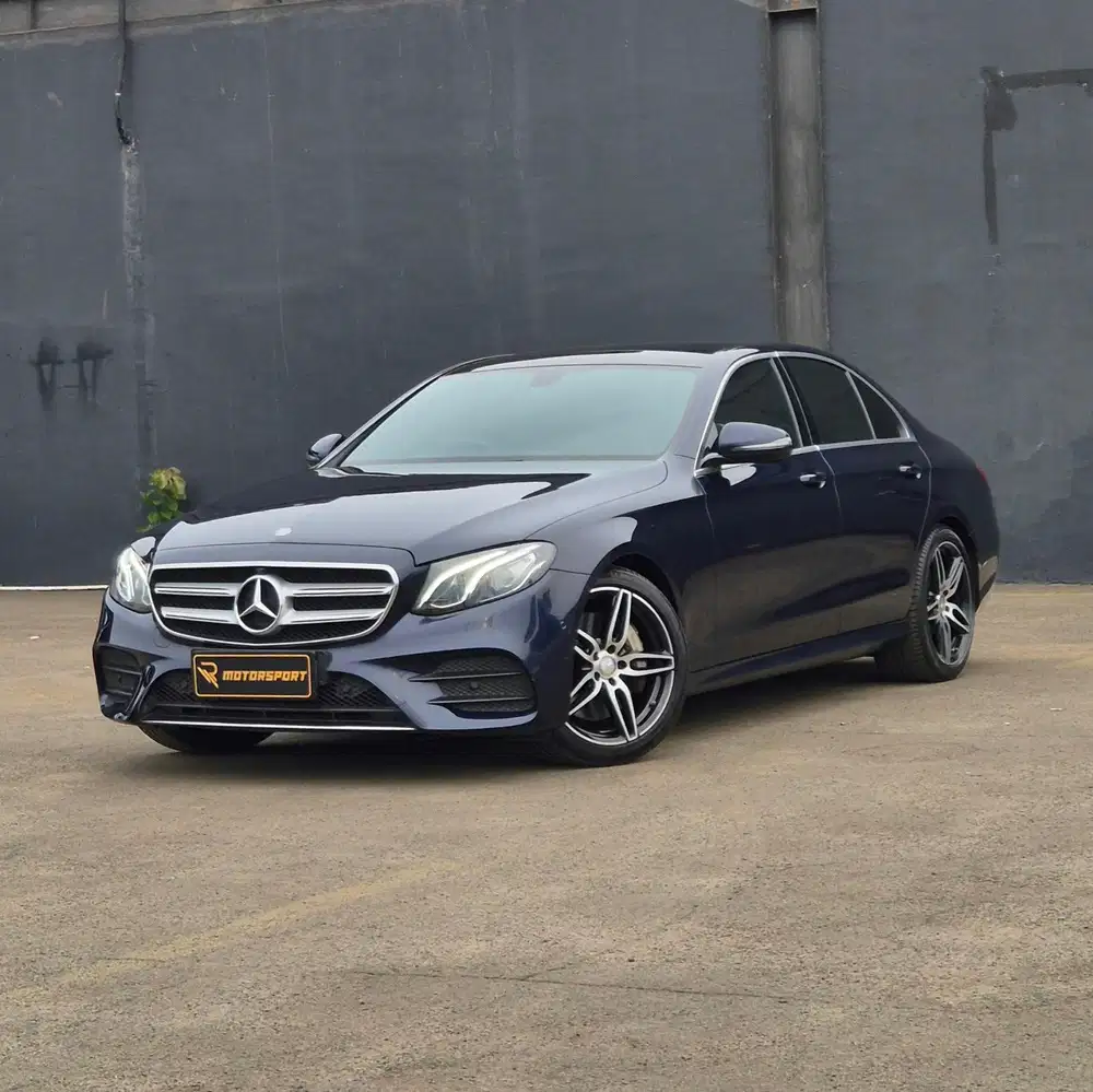 (ODO:10rb) Mercedes Benz E300 AMG 2017 low km e 300 mercy
