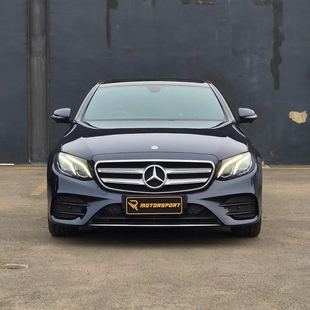 (ODO:10rb) Mercedes Benz E300 AMG 2017 low km e 300 mercy