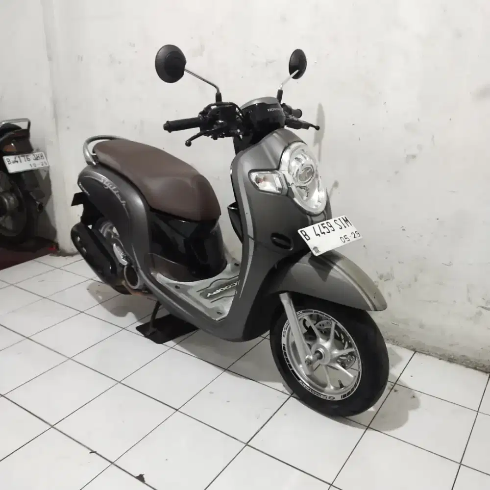 Honda Scoopy Donat 2019 Mesin Cakep Bagus Lengkap