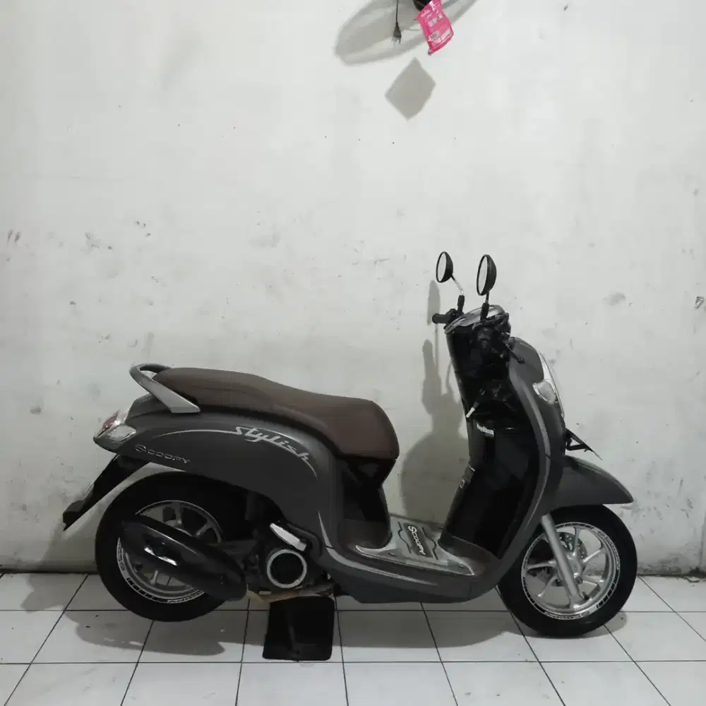 Honda Scoopy Donat 2019 Bagus lengkap Mesin Cakep
