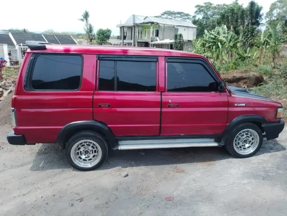 Di jual kijang mulus pajak on