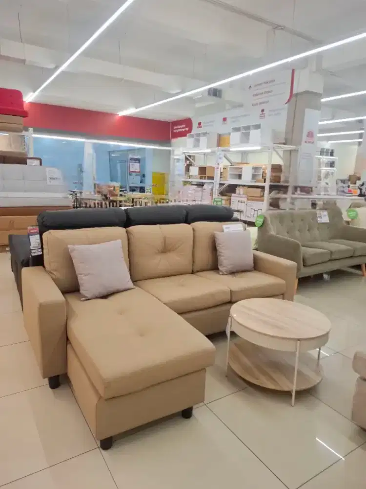 SOFA L KULIT 200CM 3 DUDUKAN 4JTAN