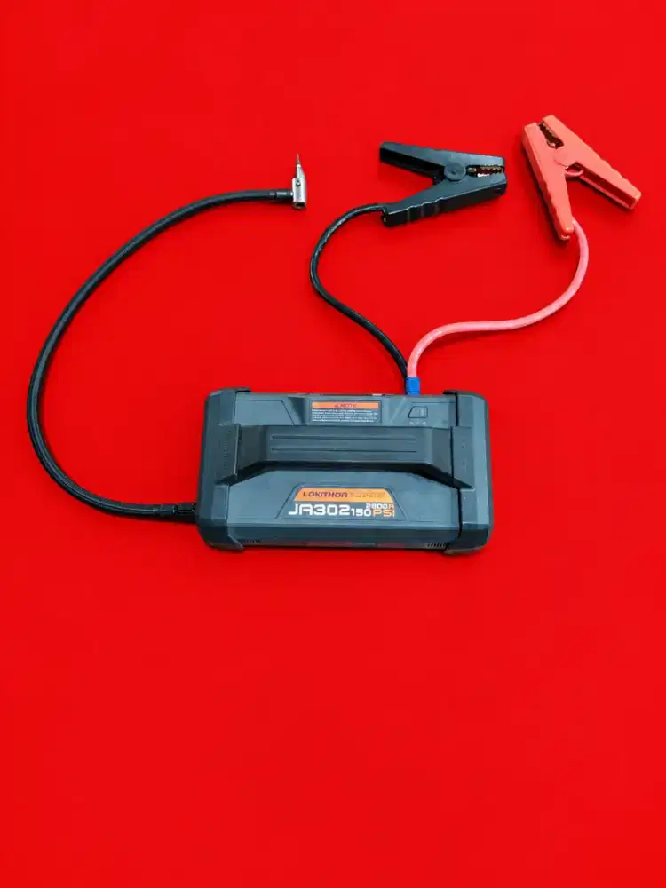 Lokithor JA302 Air Inflator & Jump Starter 2 in 1 150 PSI