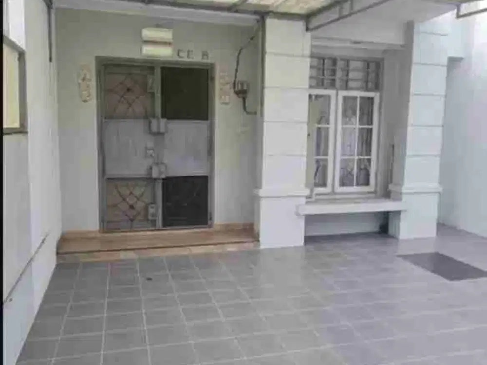 DIJUAL RUMAH TAMAN PALEM LESTARI JAKARTA BARAT