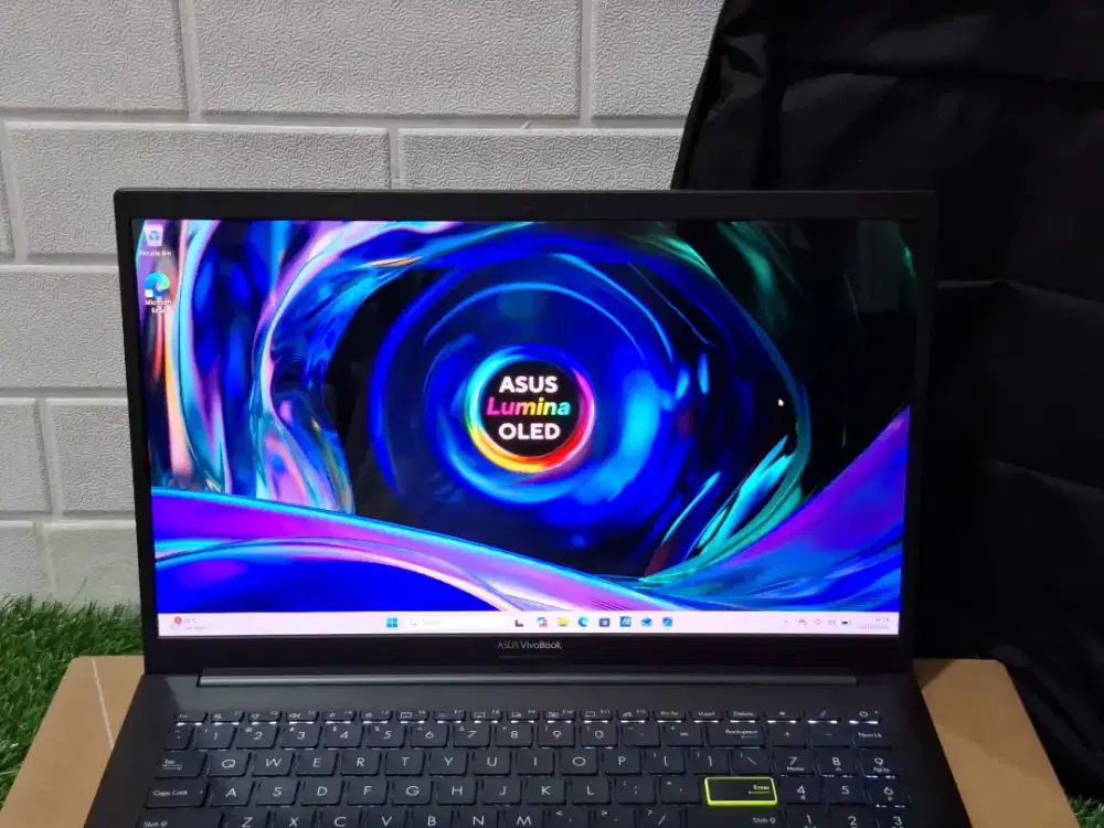 Asus Vivobook OLED Intel Core i3 RAM 4GB SSD 256GB