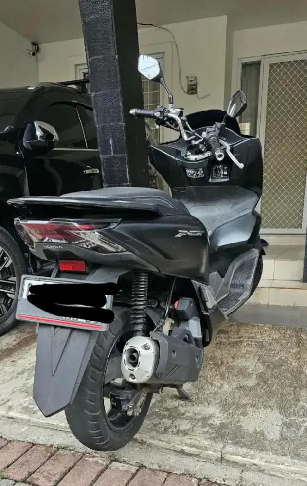 Dijual Honda PCX 2021 Hitam