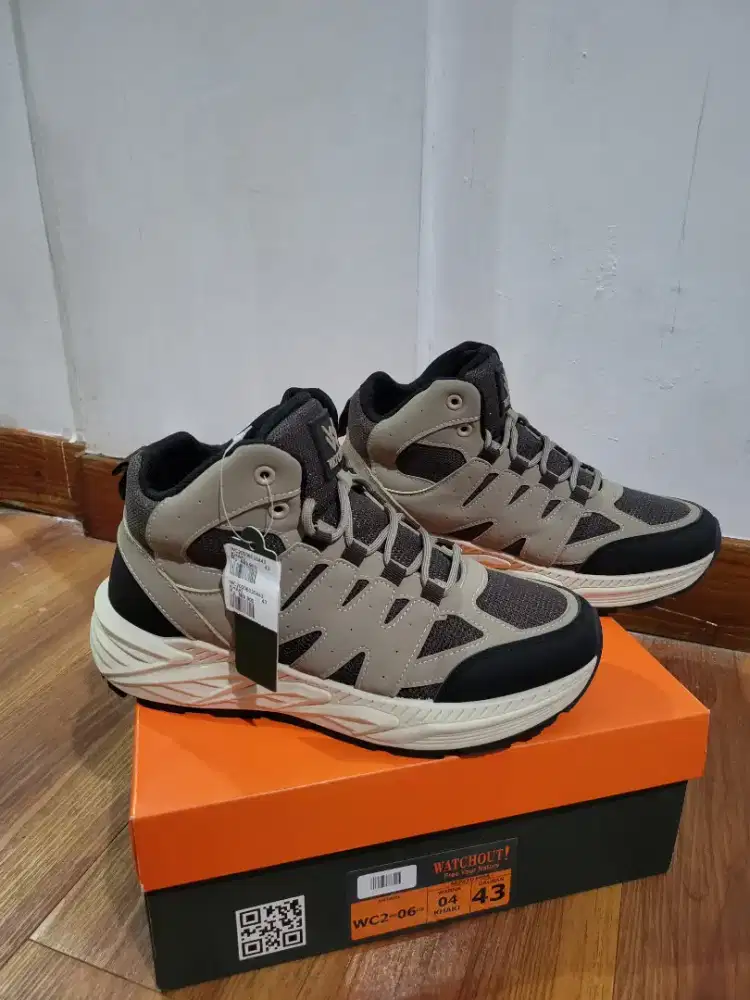Sepatu Merk Watchout