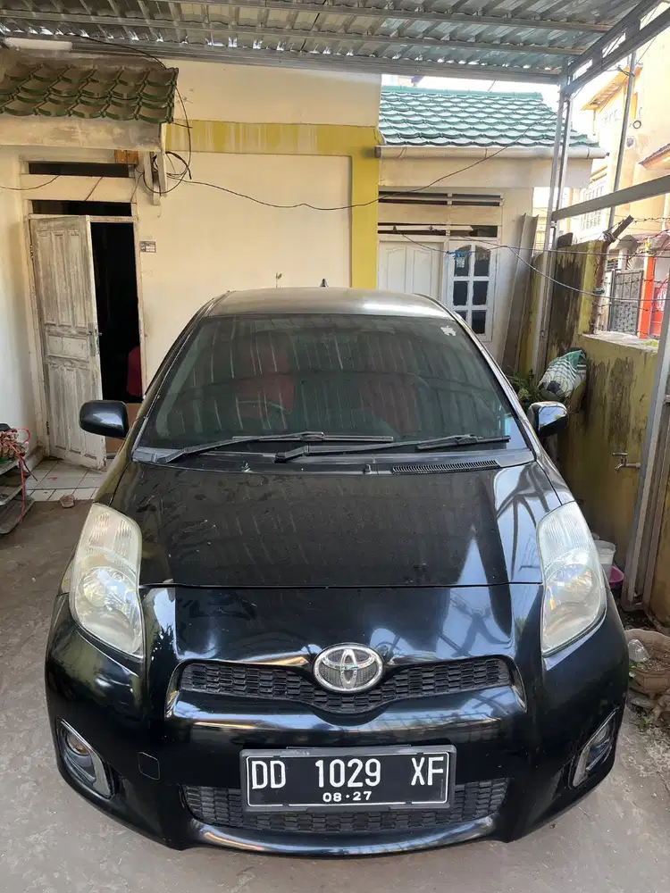 Toyota Yaris 2012 Manual