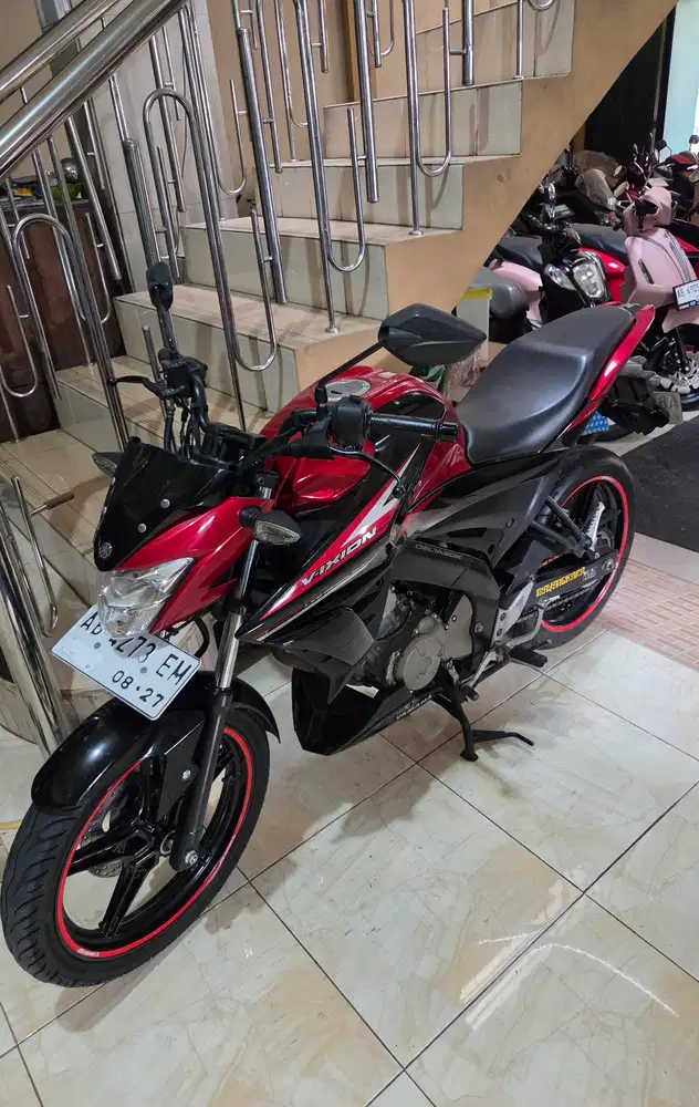 Vixion all new 150 hitam merah  2017 gbm kredit / tunai