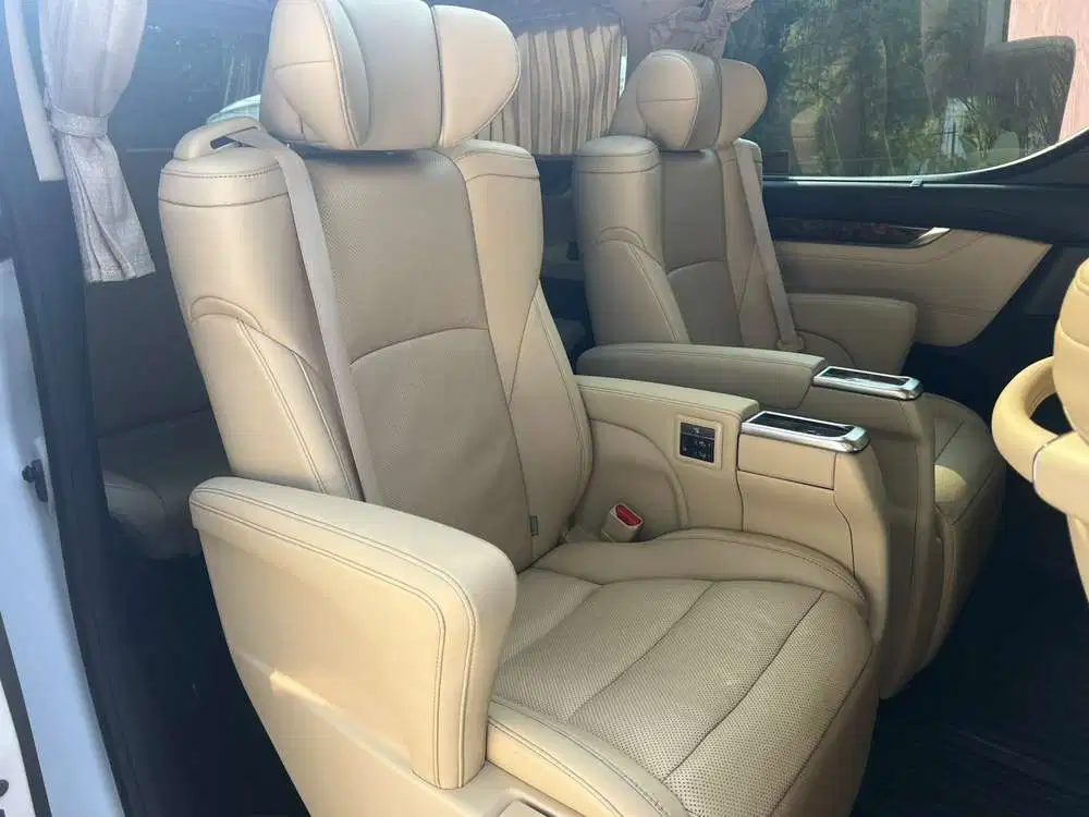 Toyota Alphard 2022 Bensin