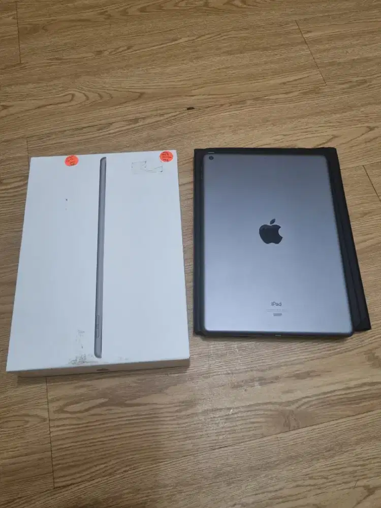 Ipad Gen 9 64GB Wi-fi only Space Gray Ex iBox Fullset
