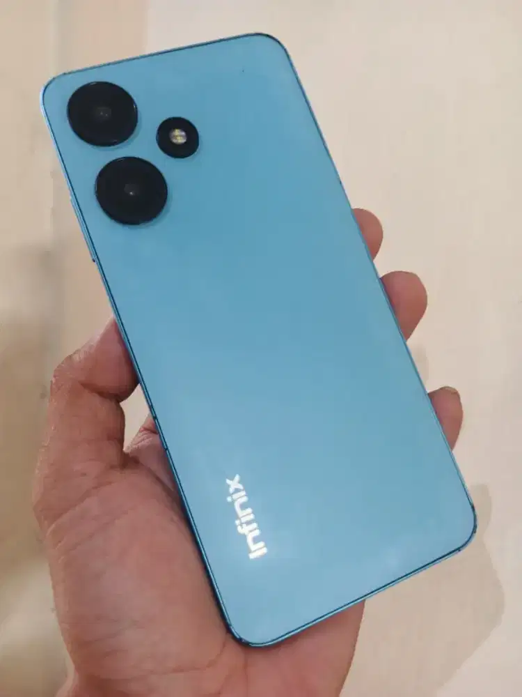 Infinix HOT 30i Ram 8+8/128