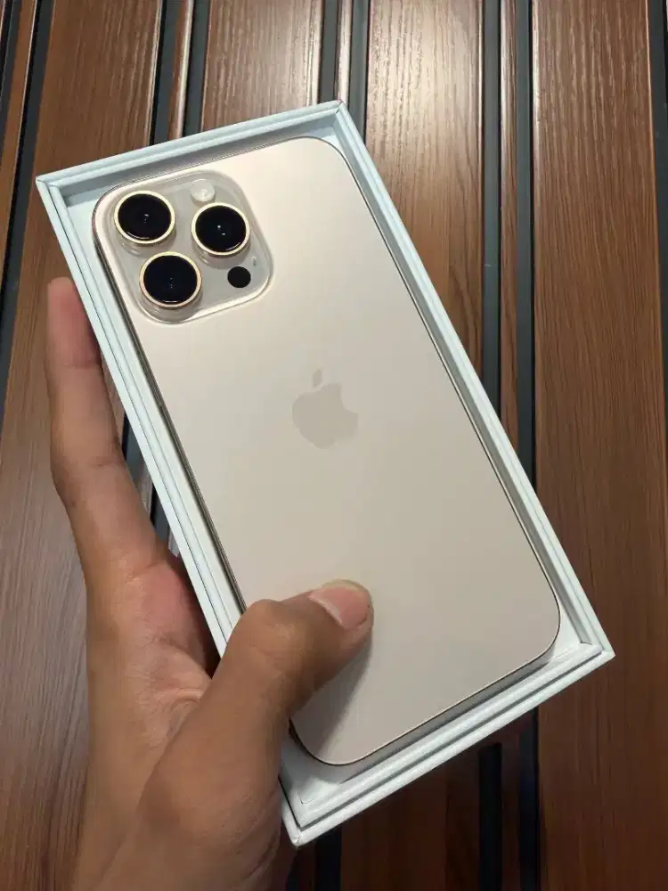 iPhone 16 promox desert 256gb iBox