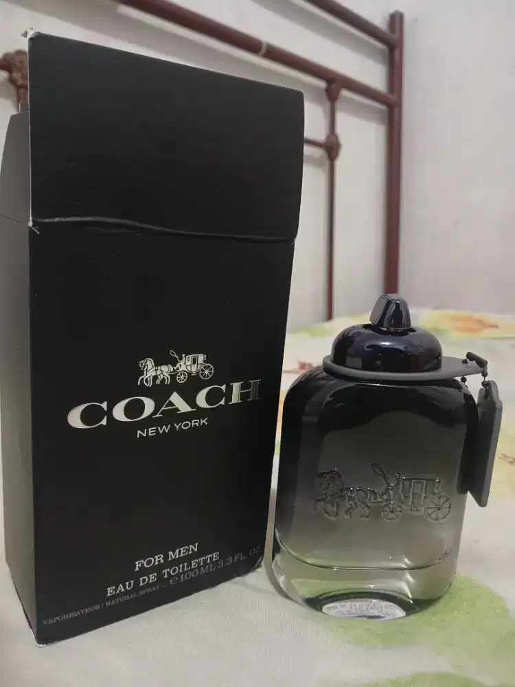 Parfume coach for men
