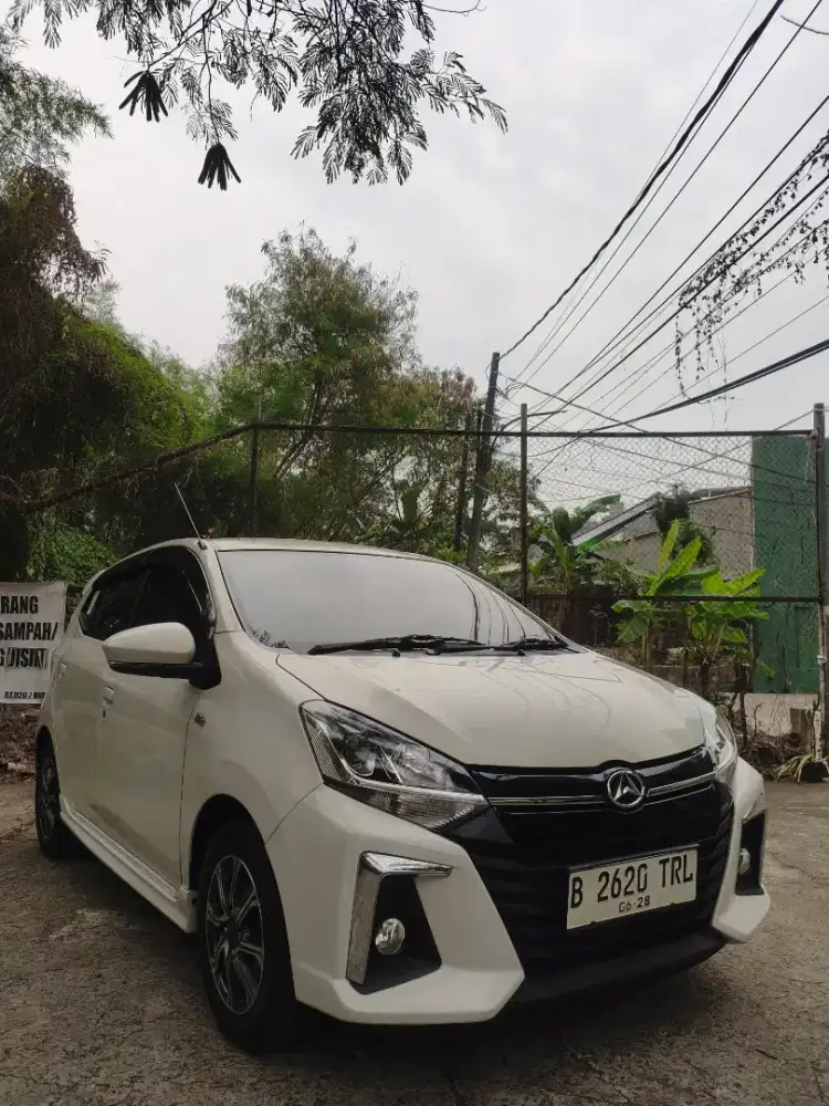 Daihatsu Ayla type R 1.2 AT warna putih th. 2021